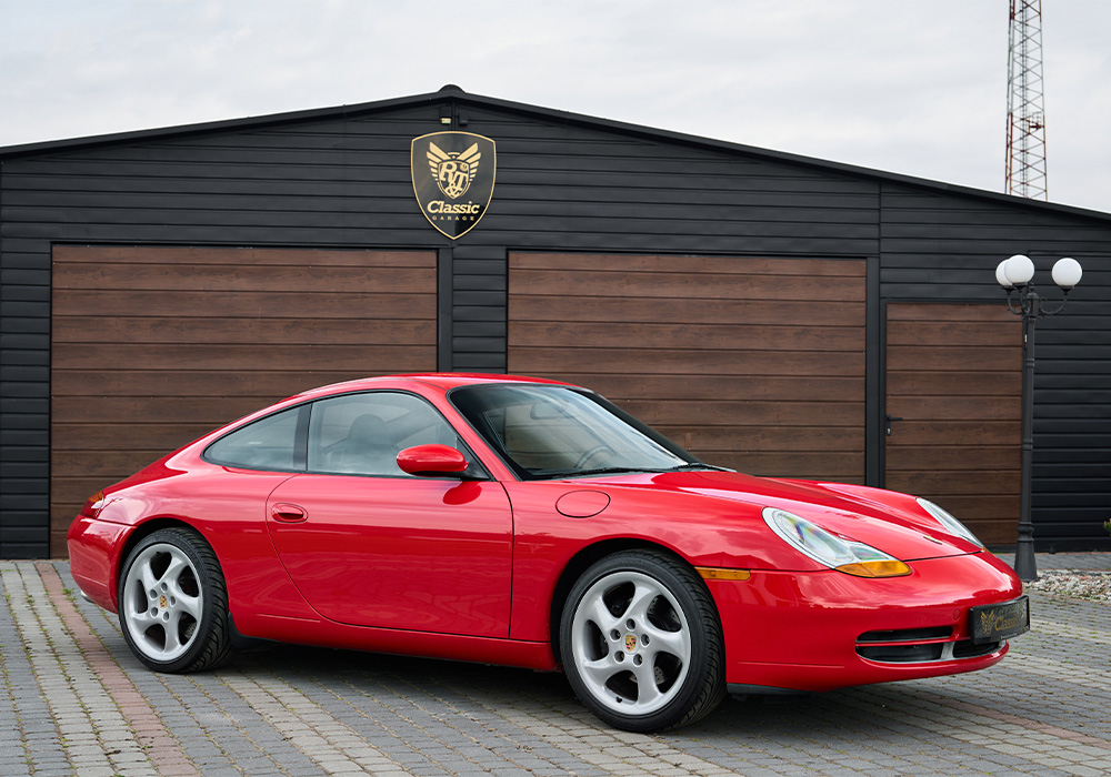 Porsche 911 (996) Carrera - RT Classic Garage